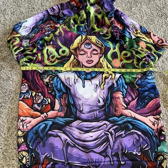 Melty Alice Trip Wonderland Hoodie Size L We Are Mad All Over Graphic Soft - Picture 7 of 8